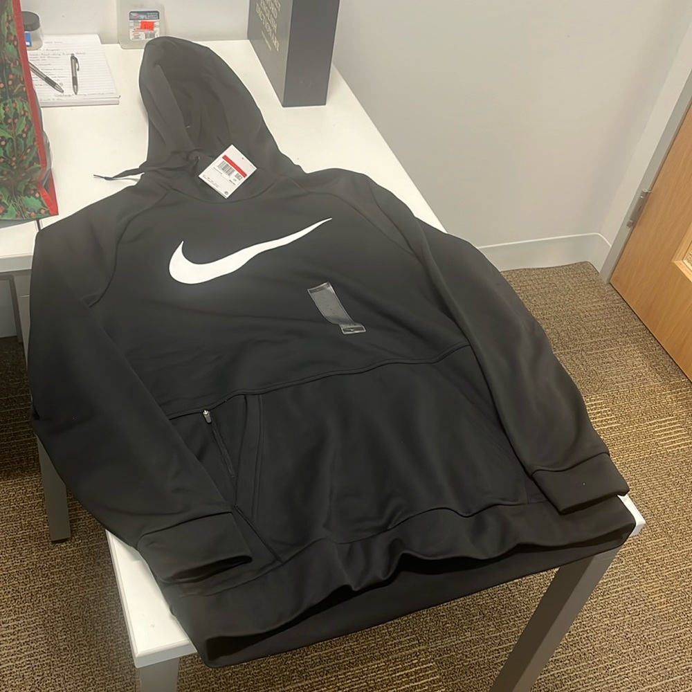Nike Hoodie ( Men’s Large )